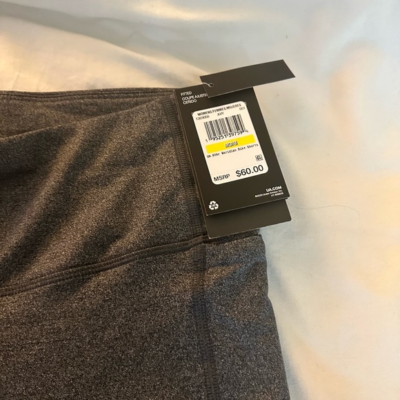 Women's UA Meridian Heathered
Bike Shorts, Size Medium - Picture 3 of 8